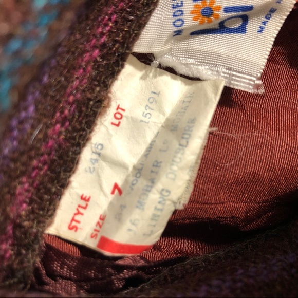 VTG Rainbow 100% wool pleated skirt - Picture 7 of 8